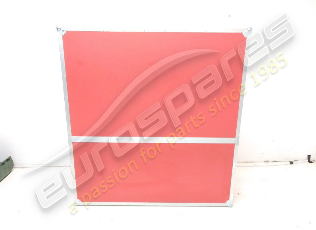 nuevo ferrari contenedor de tapa rígida. número de parte 65020800 (2)