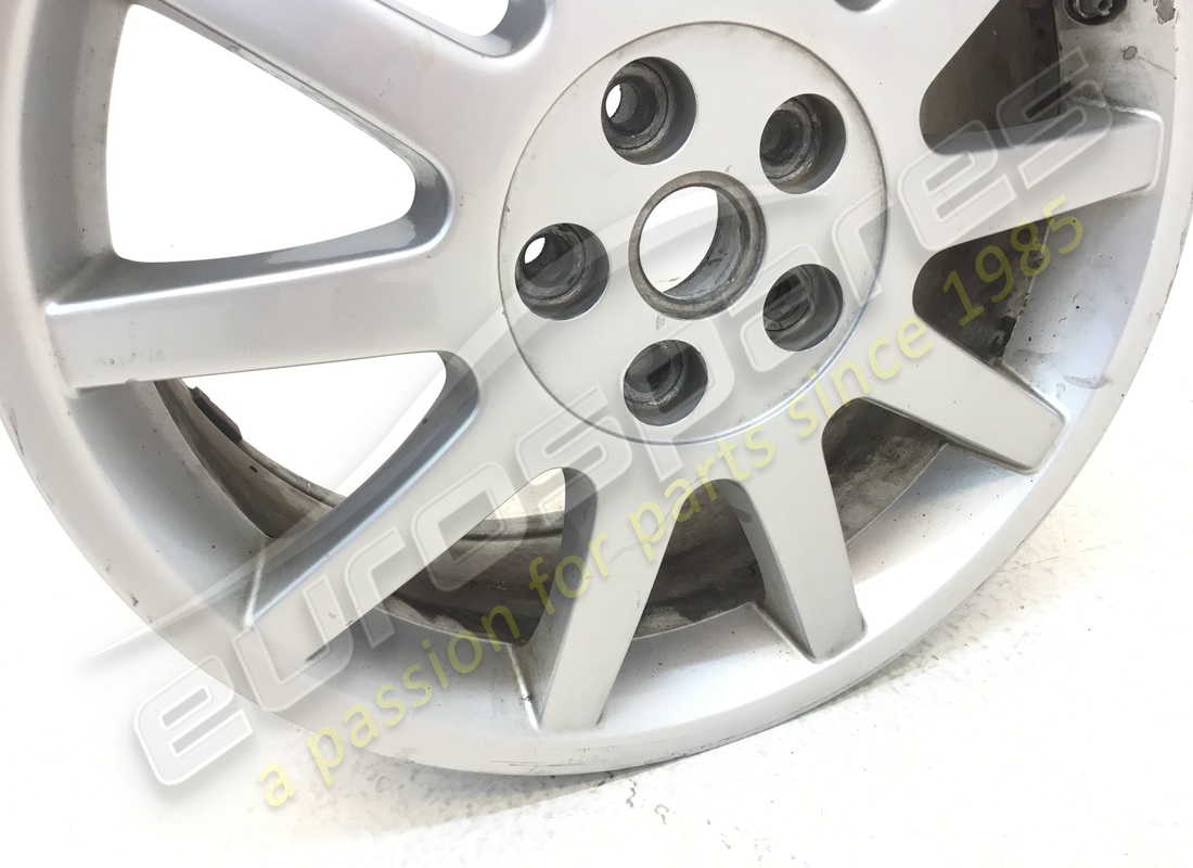 llanta de rueda delantera usada maserati (8x18). número de pieza 387201378 (3)