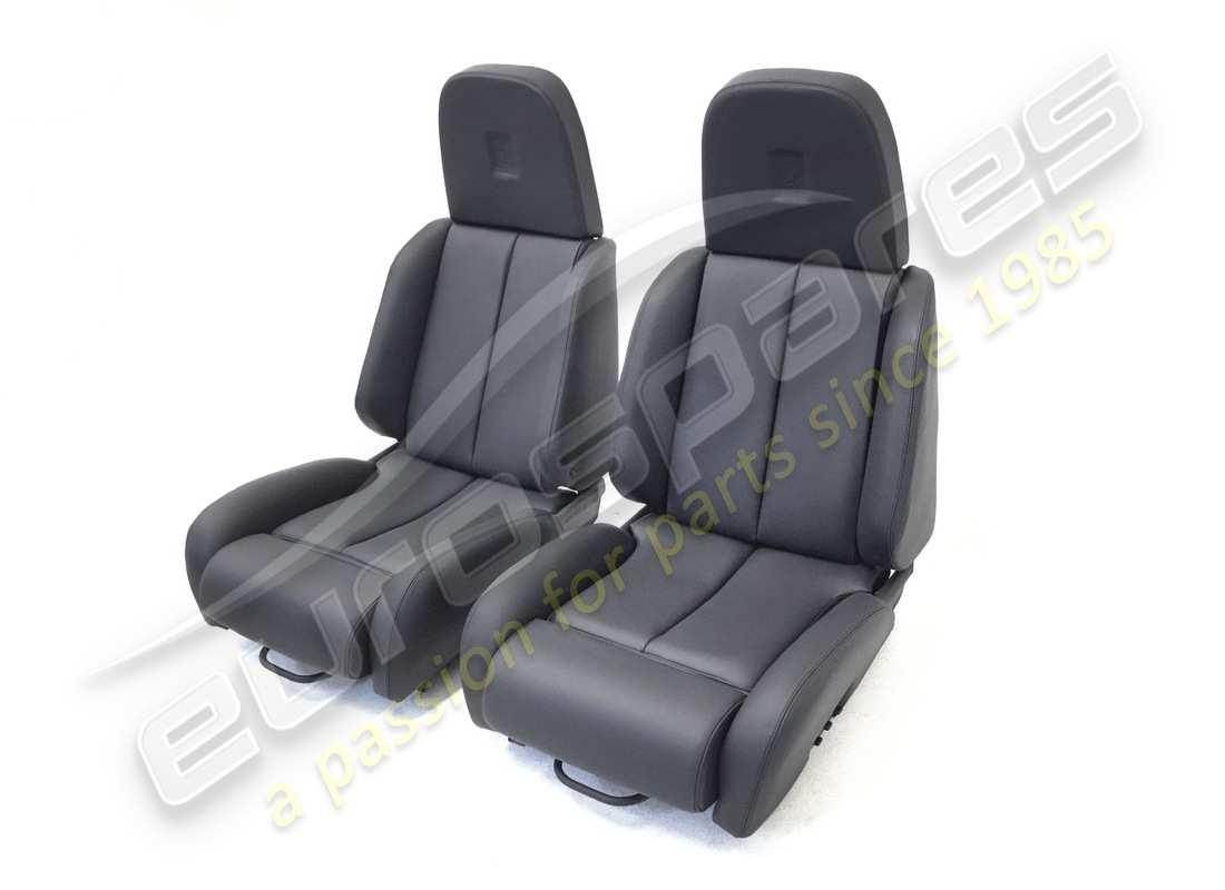 reacondicionado eurospares par negro seats (testarossa). número de parte eap1227215 (2)
