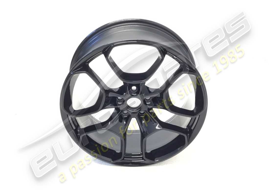 RUEDA DELANTERA Lamborghini REACONDICIONADA. NÚMERO DE PARTE 4T0601017J (1)