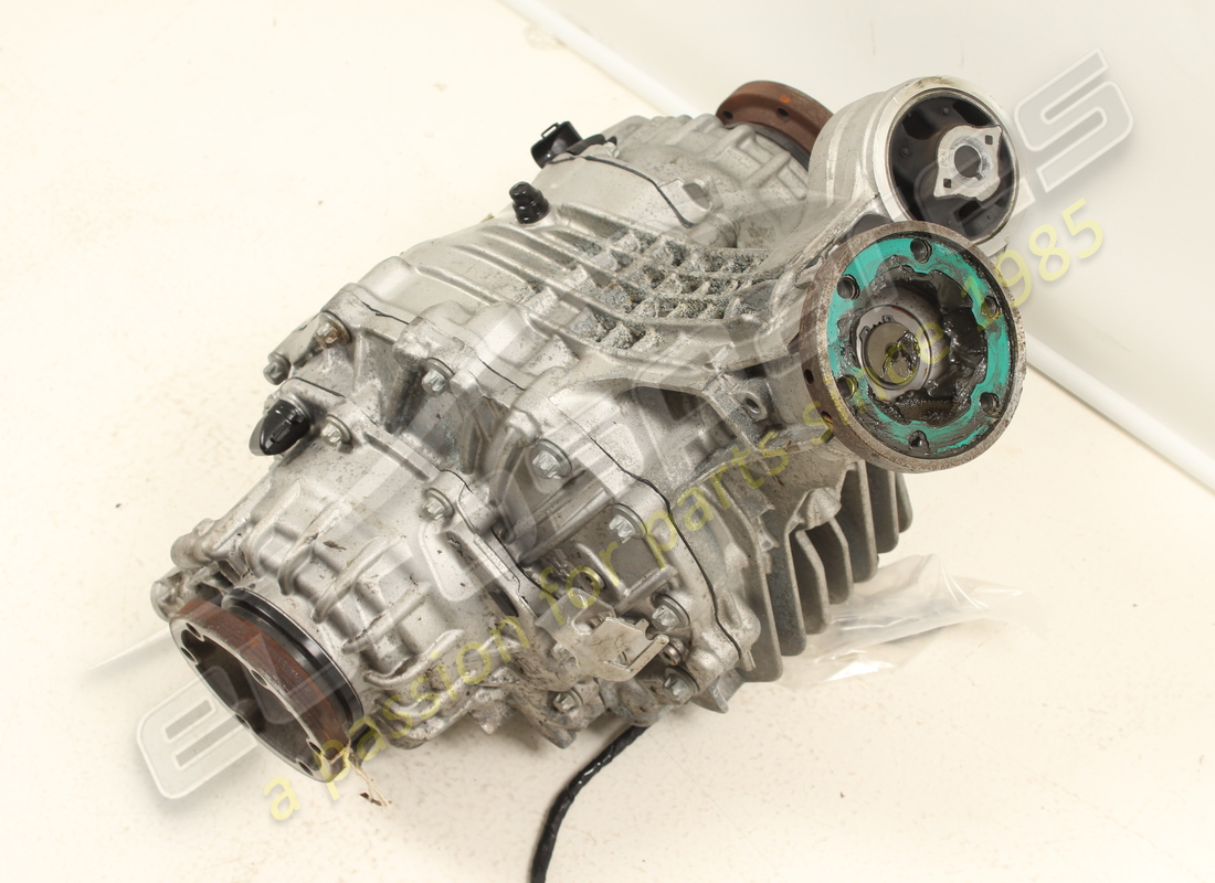 USADO Lamborghini DIFERENCIAL TRASERO 43/13 . NÚMERO DE PARTE 0BX500043C (1)
