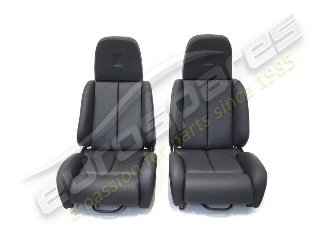Eurospares PAR DE ASIENTOS NEGROS REACONDICIONADOS (TESTAROSSA). NÚMERO DE PARTE EAP1227215 (1)