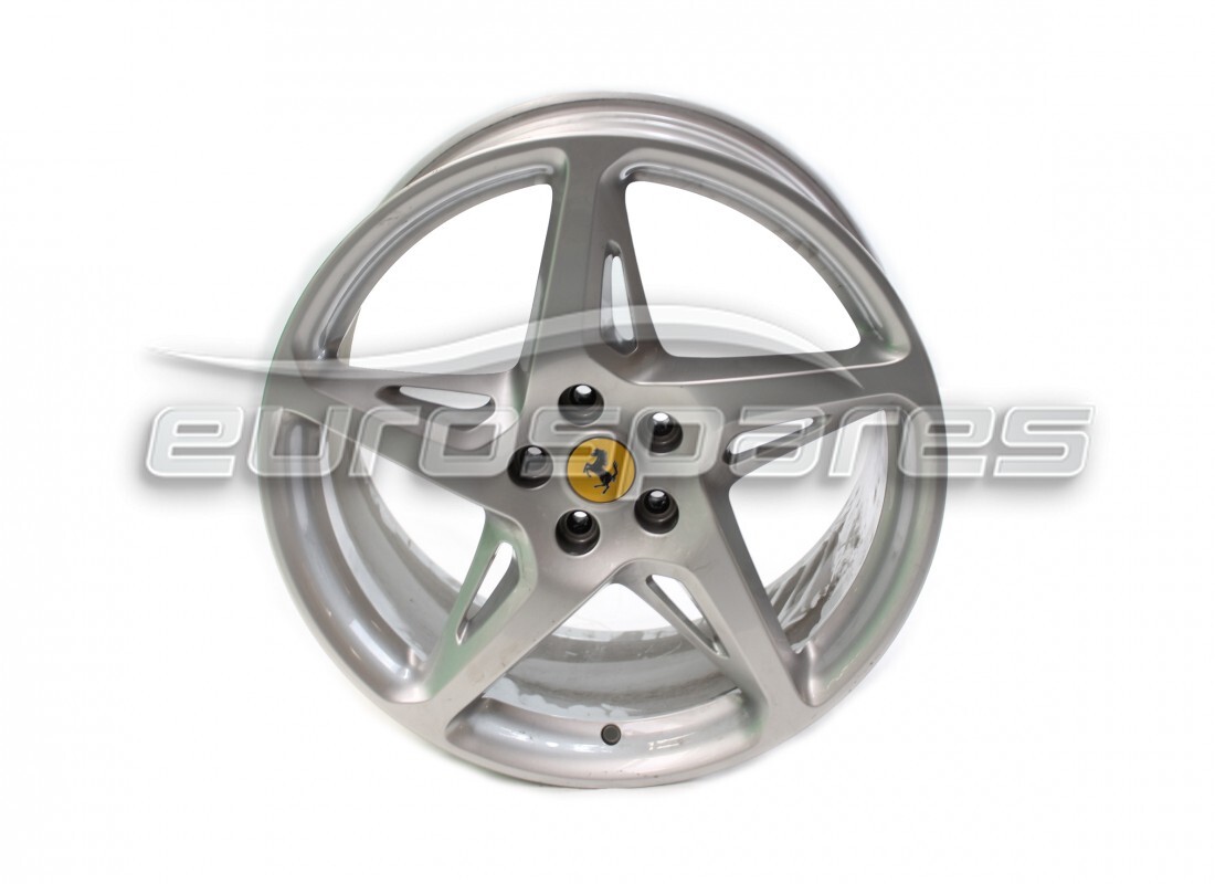 RUEDA TRASERA USADA Ferrari (CROMADA) 20 PULGADAS. NÚMERO DE PIEZA 262893 (1)