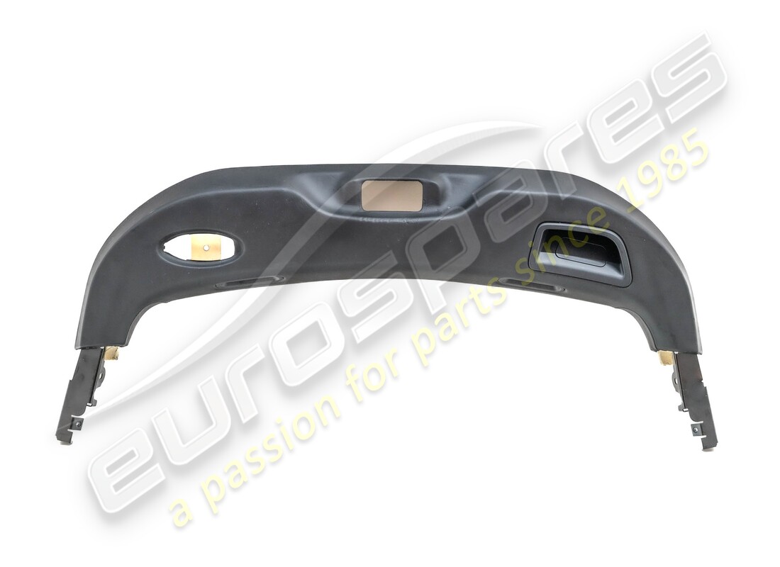 EMBELLECEDOR INFERIOR DEL PORTON TRASERO Ferrari USADO EN PIEL NEGRO. NÚMERO DE PARTE 85603912 (1)