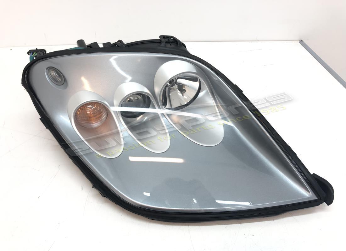 nuevo conjunto de faro delantero derecho ferrari. número de pieza 69388300 (1)