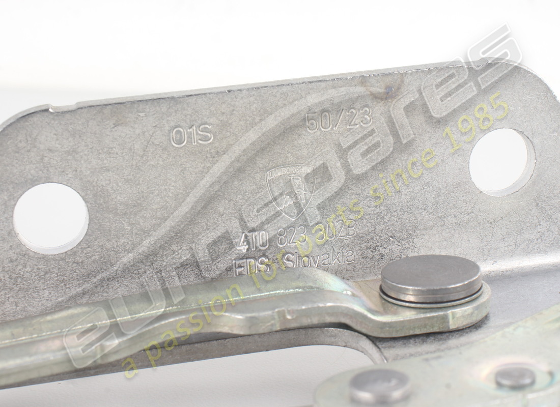 nueva bisagra del capó delantero derecho lamborghini. número de pieza 4t0823302b (2)
