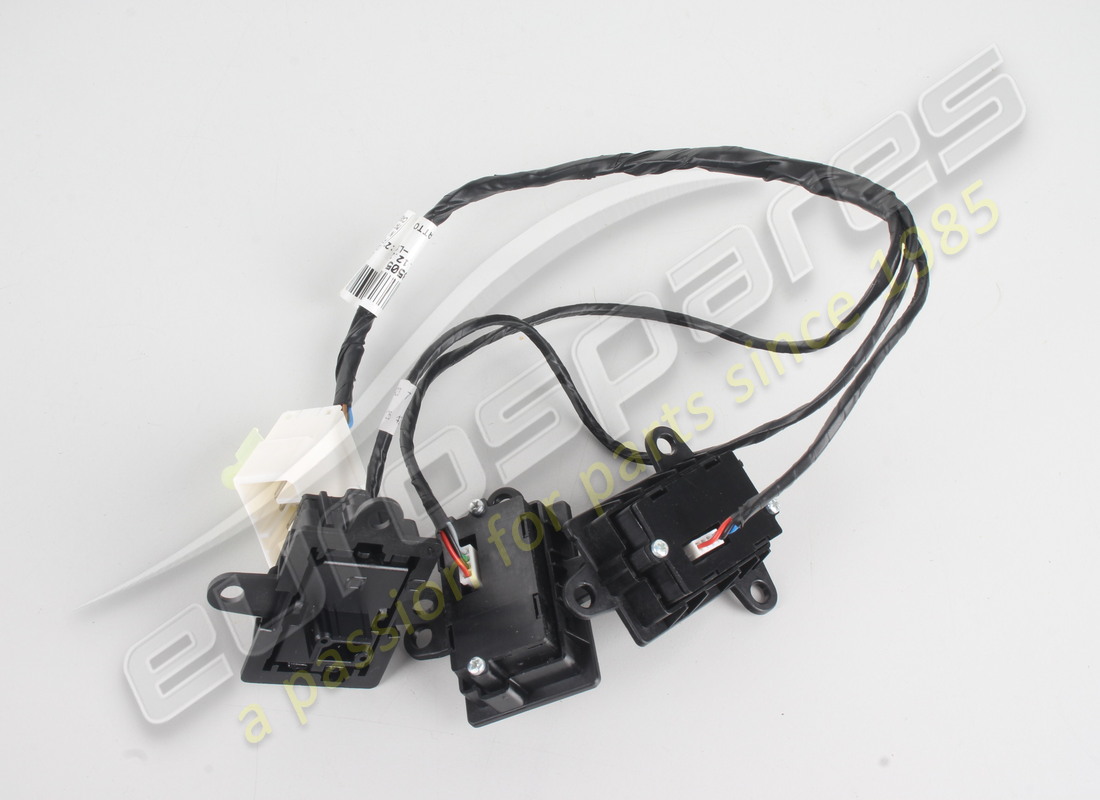 nuevo ferrari control de elevalunas derecho y eléctrico. número de pieza 333827 (1)