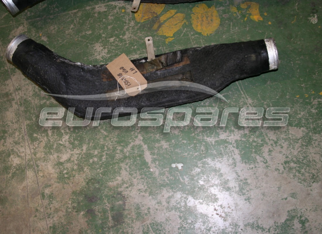 used ferrari lh central duct. part number 155038 (1)