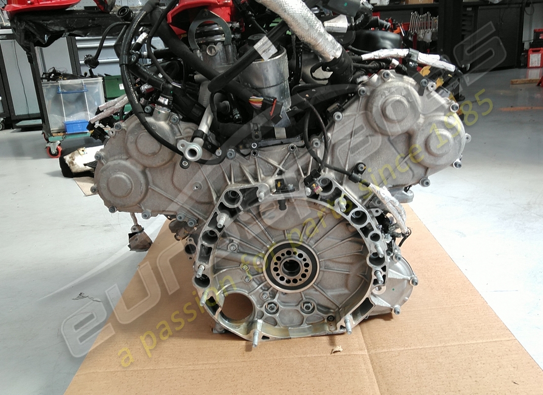 motor tributo usado ferrari. número de pieza 985000334 (3)