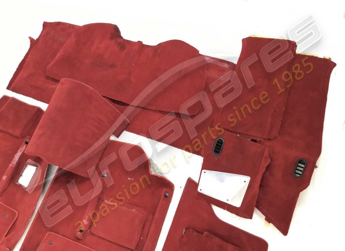 usado eurospares paneles interiores y juego de alfombra (rojo burdeos). número de parte eap1226104 (5)