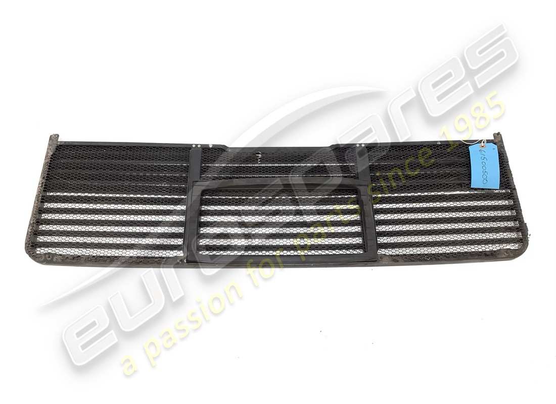 tapa de motor rejilla trasera ferrari usada. número de parte 61500500 (3)