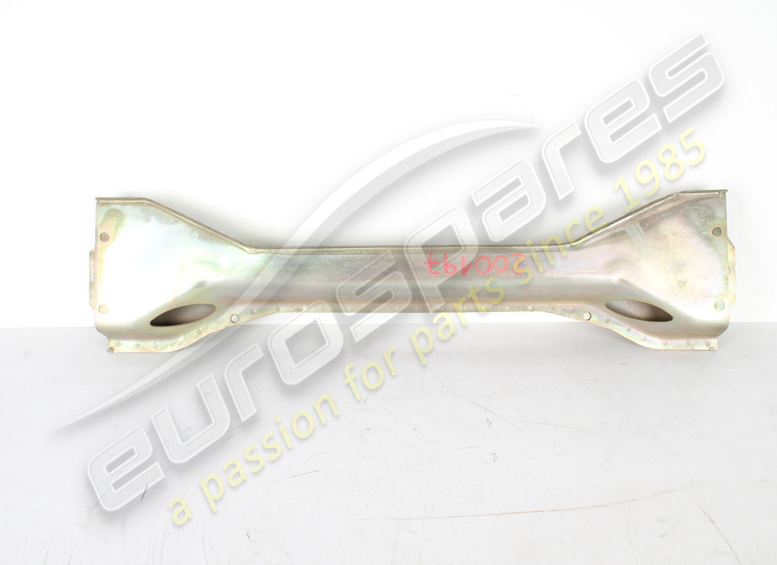 nuevo ferrari travesaño trasero. número de parte 200197 (2)