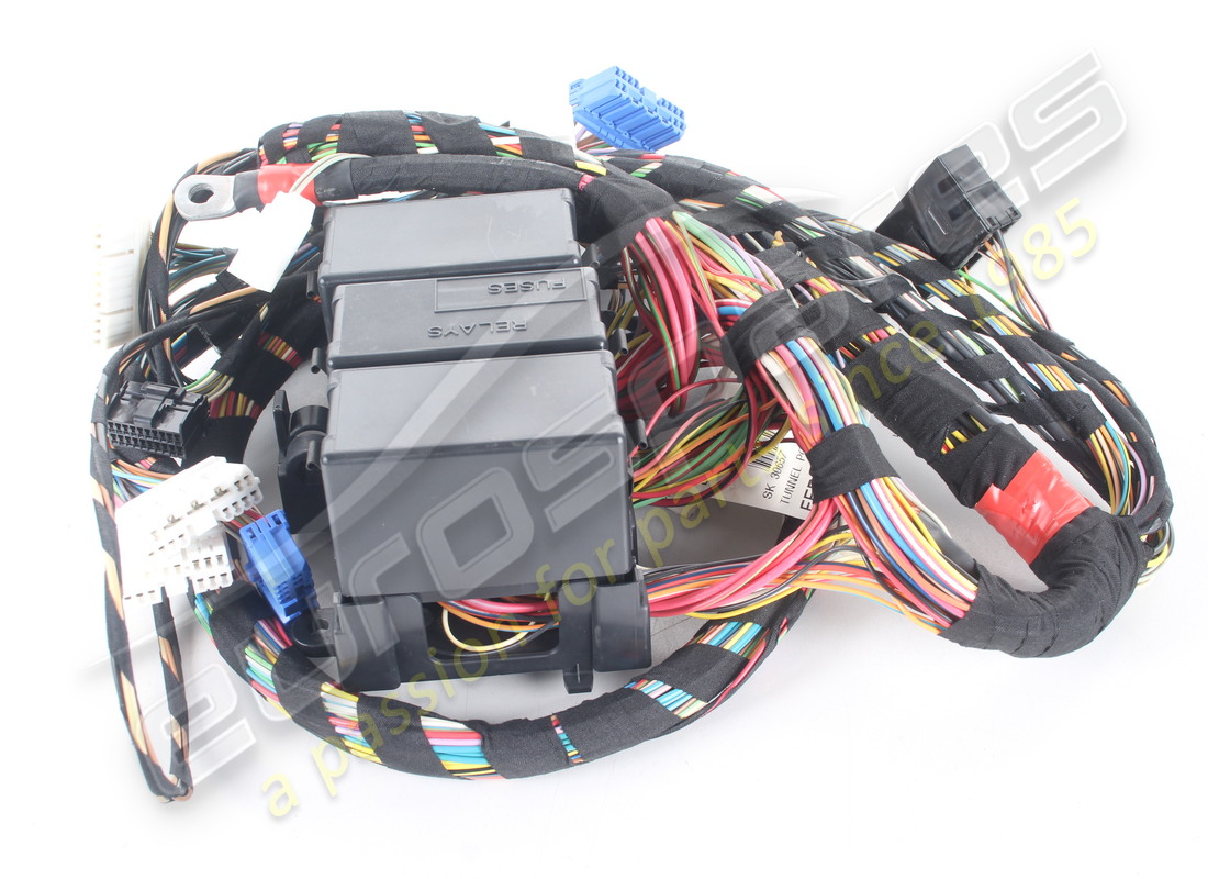 NEW FERRARI LH REAR TUNNEL CONNECTION CABLE. PART NUMBER 200847 (1) new ferrari lh rear tunnel connection cable. part number 200847 (1)