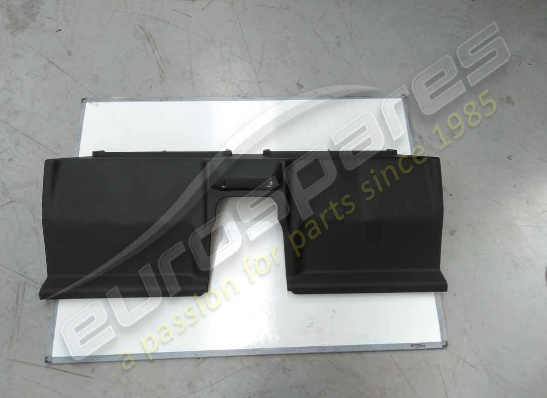 USADO Lamborghini REVESTIMIENTO, PANEL TRASERO T. ALMACENAMIENTO DE PARED TRASERA. NÚMERO DE PIEZA 4T0868571M (1)