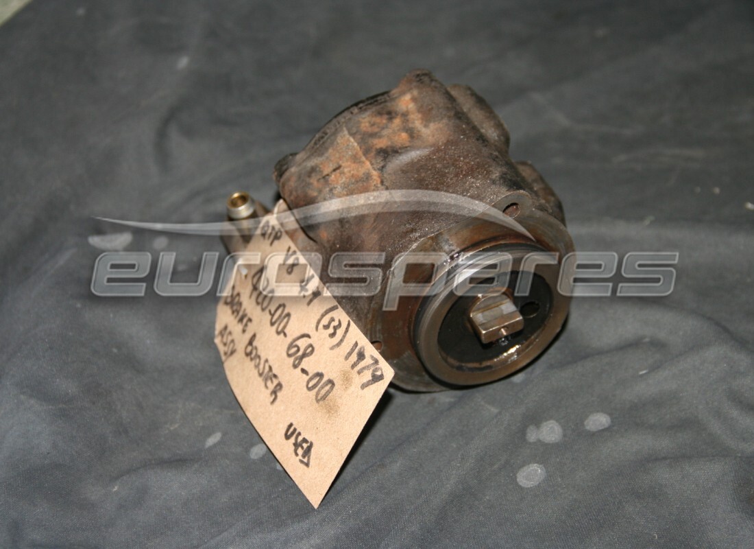 CONJUNTO DE SERVOFRENO USADO Maserati. NÚMERO DE PIEZA 420006800 (1)