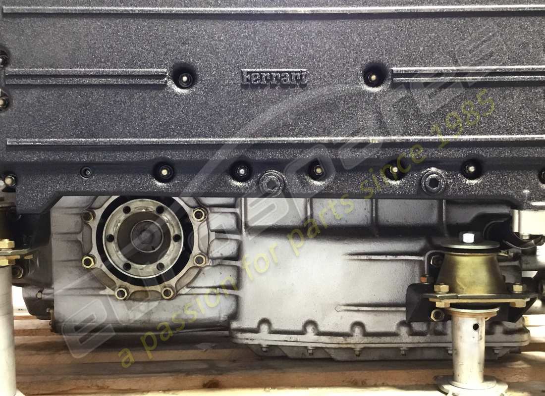 nuevo (otro) ferrari 512 motor y caja de cambios bbi. número de parte 119382 (4)