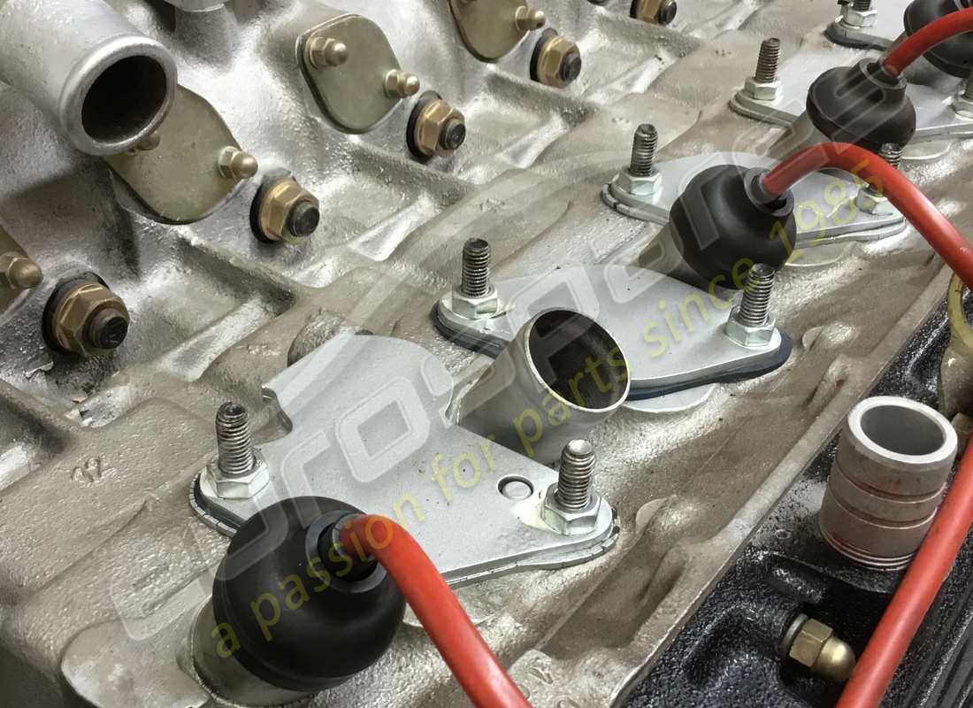 nuevo (otro) ferrari 512 motor y caja de cambios bbi. número de parte 119382 (3)