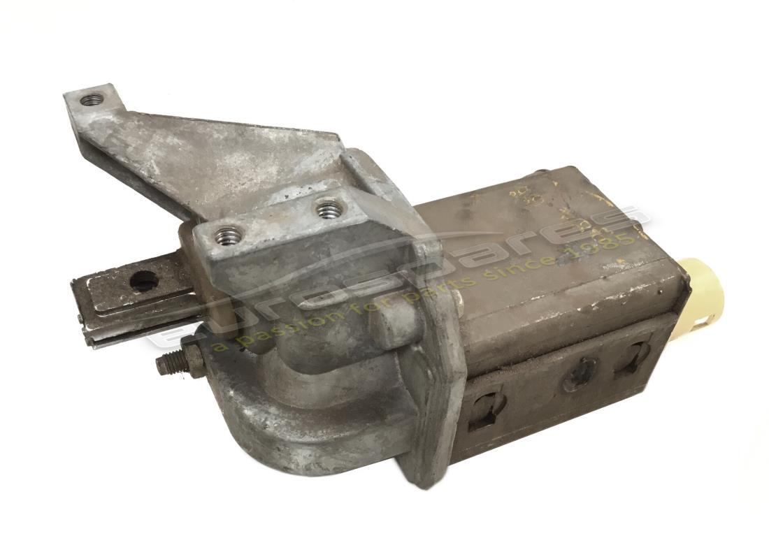 NUEVO MOTOR DE LUZ DE CUARTO DERECHA Ferrari. NÚMERO DE PIEZA 2513036200 (1)
