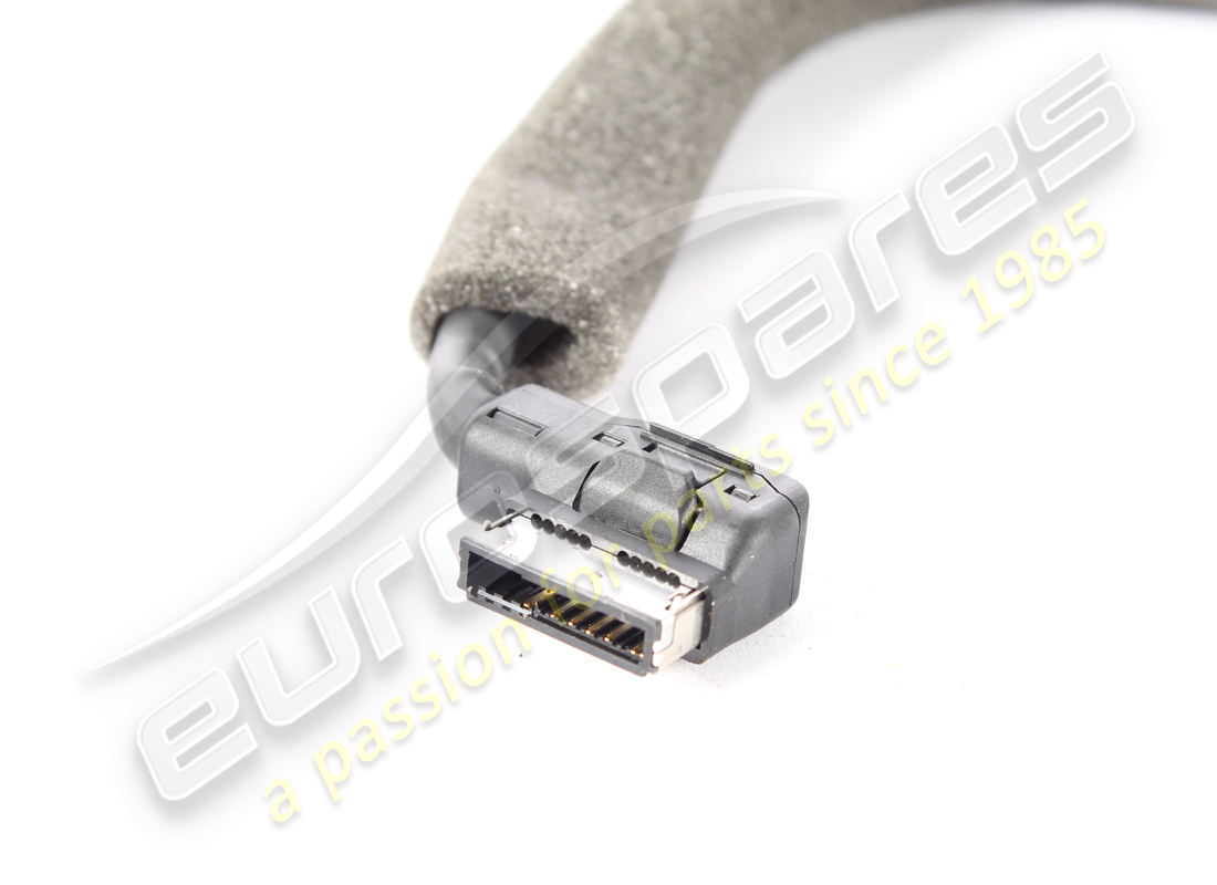 TUBO LAMBORGHINI USADO. NÚMERO DE PARTE 7L6971199 (2) tubo lamborghini usado. número de parte 7l6971199 (2)