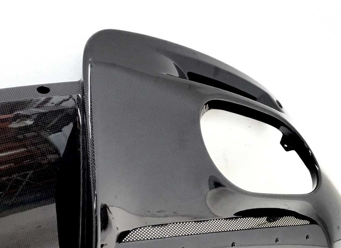 nuevo ferrari difusor trasero de carbono completo. número de parte 780224 (2)