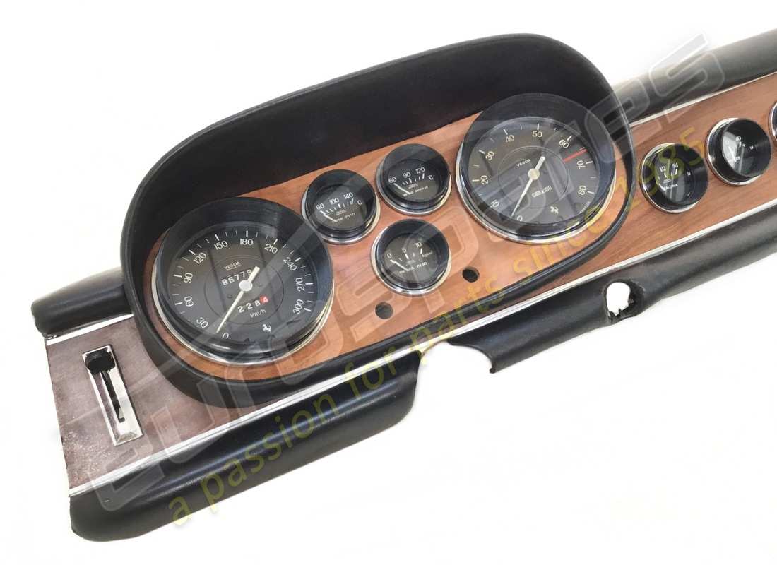 usado ferrari dash completo lhd gtc. número de parte 2467600200 (2)