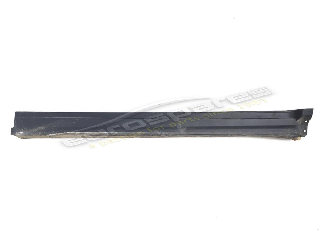 USADO Maserati MOLDURA EN REMACHE PARA PUERTA DELANTERA IZQUIERDA. NÚMERO DE PIEZA 670065825 (1)