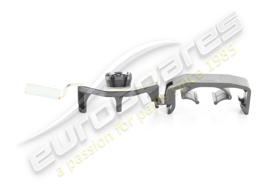 NUEVO MASERATI FIJACIÓN DE LA MANGUERA FLEXIBLE DE ACEITE DE LA CAJA DE CAMBIOS. NÚMERO DE PIEZA 670003113 (2) nuevo maserati fijación de la manguera flexible de aceite de la caja de cambios. número de pieza 670003113 (2)