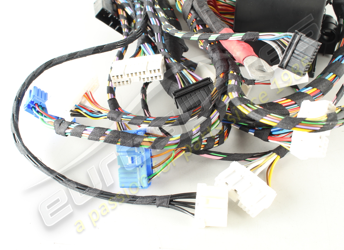 NUEVOS CABLES DEL TÚNEL TRASERO IZQUIERDO FERRARI. NÚMERO DE PIEZA 177914 (4) nuevos cables del túnel trasero izquierdo ferrari. número de pieza 177914 (4)