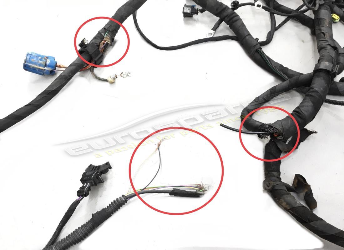 CABLE FRONTAL Ferrari USADO. NÚMERO DE PARTE 786032 (1)