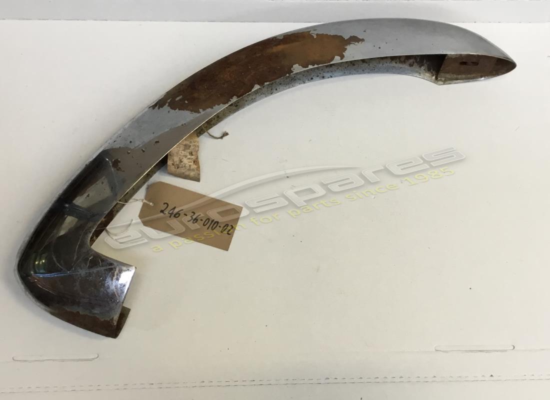 USADO Ferrari PARACHOQUES TRASERO DERECHO OE 275. NÚMERO DE PIEZA 2463601002 (1)