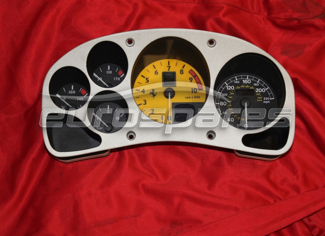TABLERO DE INSTRUMENTOS COMPLETO Ferrari USADO. NÚMERO DE PARTE 186383 (1)