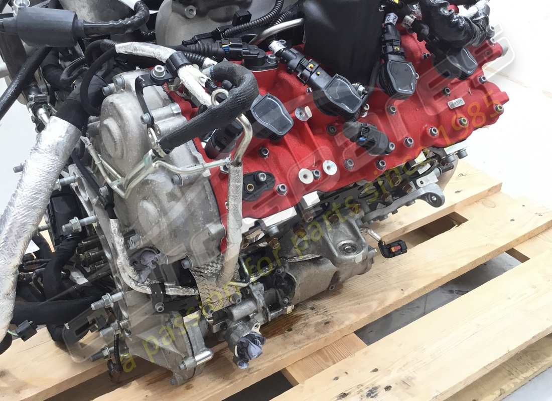 motor tributo usado ferrari. número de pieza 985000334 (7)