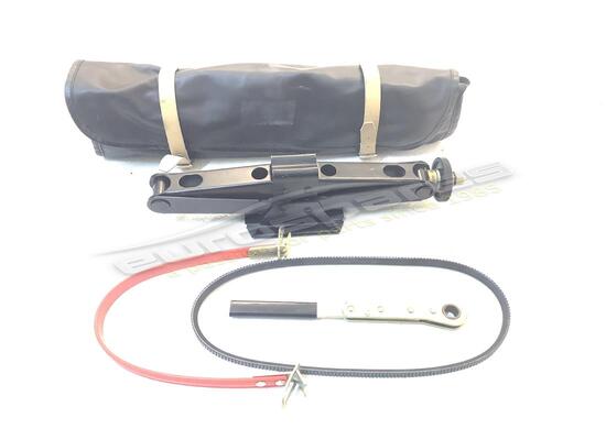 nuevo ferrari kit de herramientas mon 4v número de pieza en eur 124763