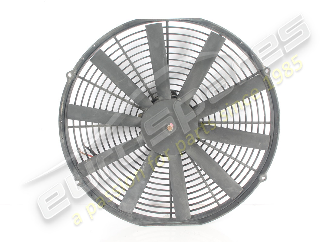 conjunto de ventilador eléctrico completo dañado ferrari. número de pieza 155064 (2)
