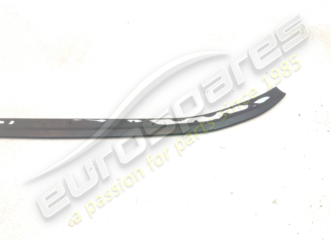 nuevo ferrari spoiler inferior. número de parte 62470700 (3)