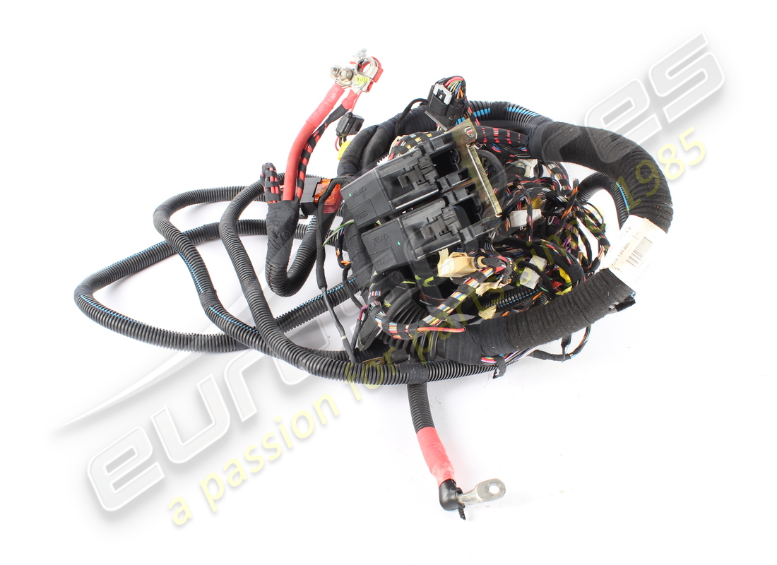 CABLE Maserati USADO. NÚMERO DE PARTE 191305 (1)