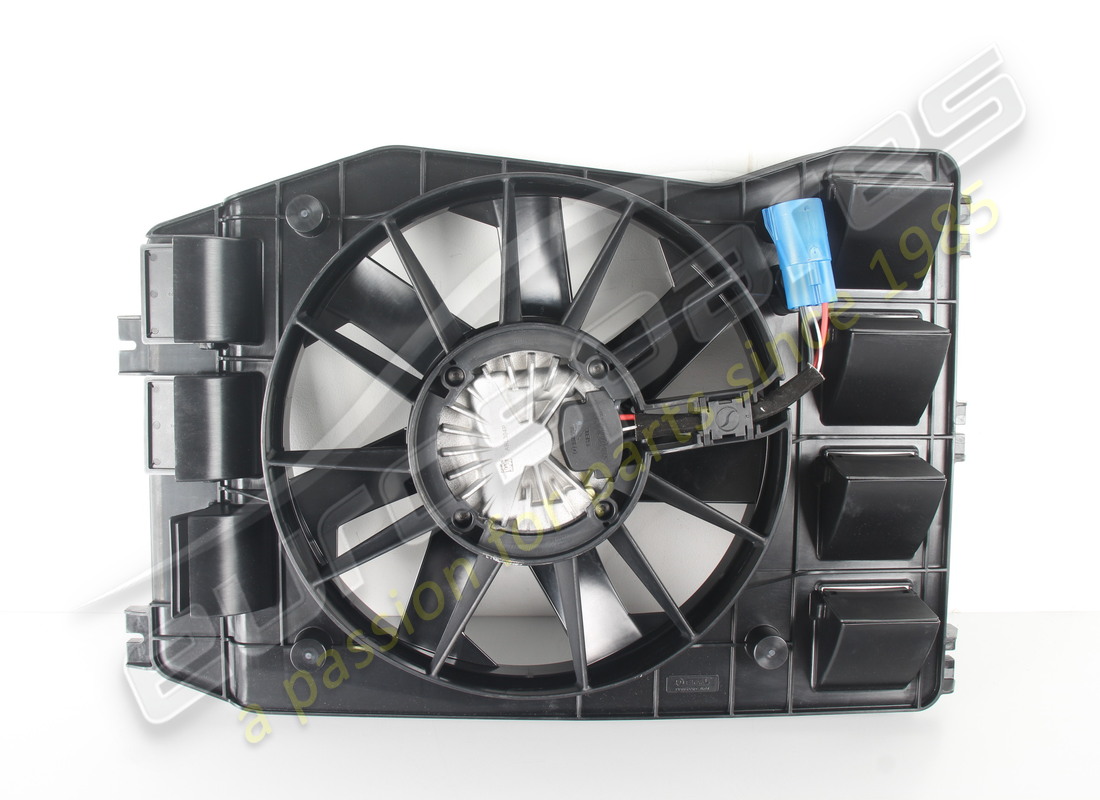 nueva cubierta de ventilador ferrari. número de pieza 342151 (2)