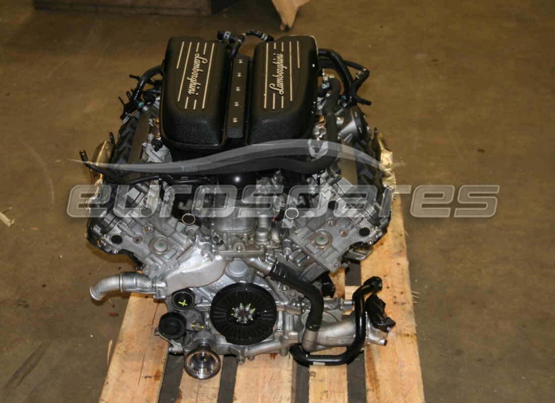 MOTOR Lamborghini LP560 GALLARDO USADO. NÚMERO DE PIEZA MR00Y9Q07L (1)
