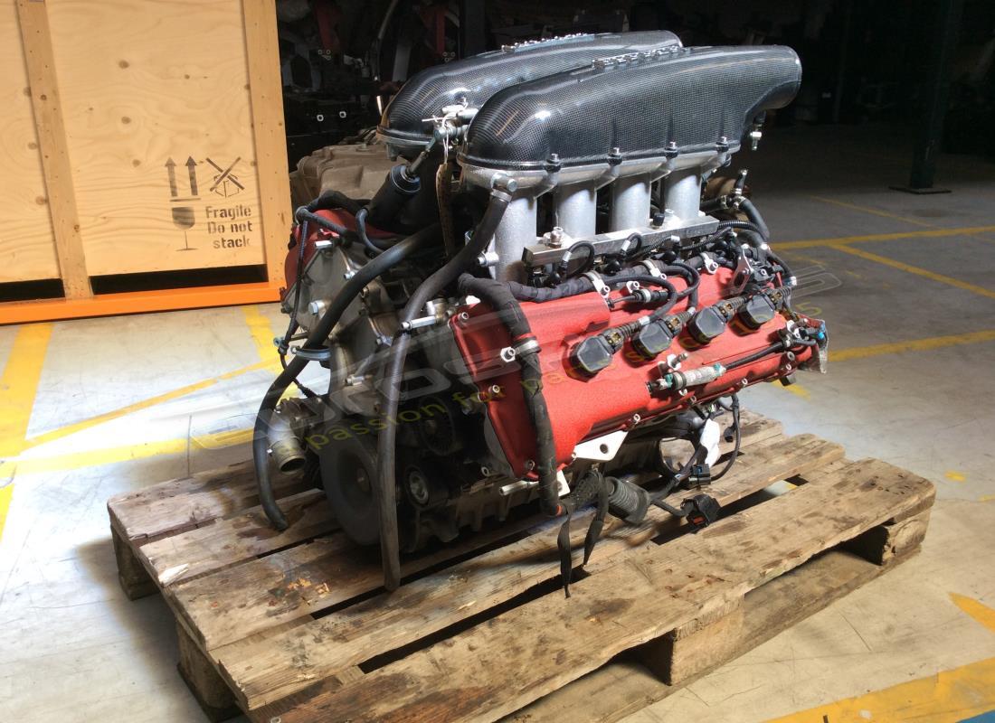 MOTOR SCUDERIA USADO Ferrari (F430). NÚMERO DE PIEZA 242596 (1)