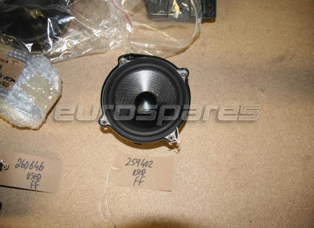 altavoz ferrari usado -versión hi-fi-. número de parte 259402 (1)
