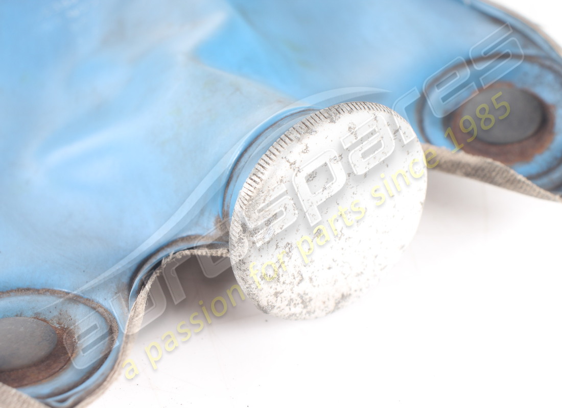 ARANDELA LAVAPARABRISAS CON BOMBA USADA FERRARI. NÚMERO DE PIEZA 101563 (8) arandela lavaparabrisas con bomba usada ferrari. número de pieza 101563 (8)