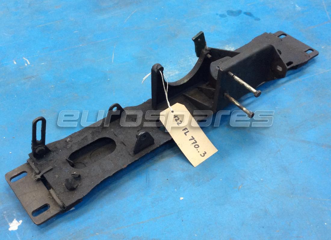 USADO Maserati CONJUNTO PARA SOLDADURA DE PLACA DE SOPORTE PARA ALTERNADOR, COMPRESOR Y BOMBA DE ACEITE DE ALTA PRESIÓN. NÚMERO DE PARTE 122FL7703 (1)