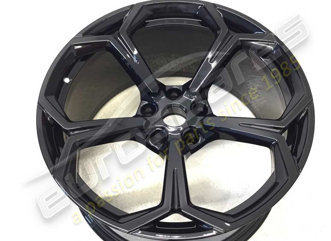 rueda trasera lamborghini reacondicionada. número de parte 4ml601025q (2)