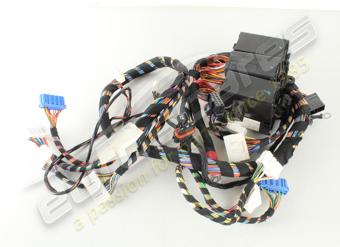 NUEVO FERRARI CABLE DE TÚNEL IZQUIERDO. NÚMERO DE PIEZA 188899 (1) nuevo ferrari cable de túnel izquierdo. número de pieza 188899 (1)