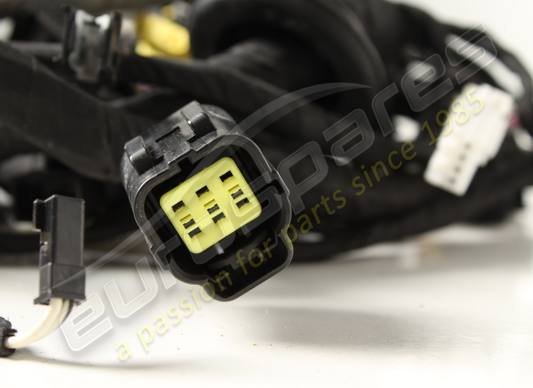 mazo de cableado de puerta ferrari usado. número de parte 318646 (3)