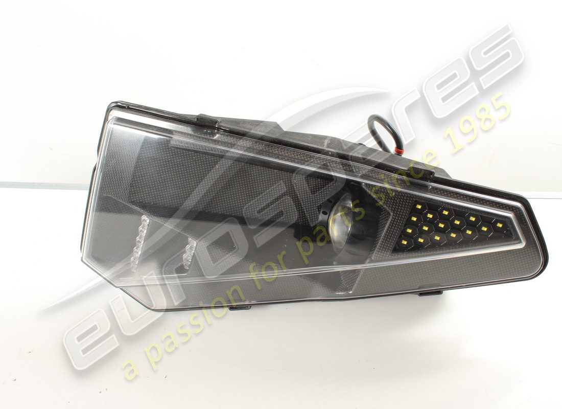 faro lamborghini usado. número de parte 413941032b (2)