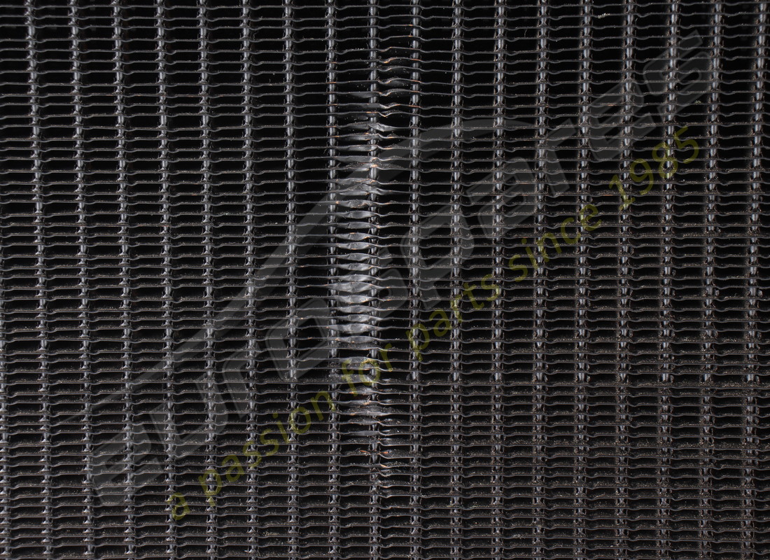 RADIADOR DE AGUA FERRARI REACONDICIONADO. NÚMERO DE PARTE 103763 (3) radiador de agua ferrari reacondicionado. número de parte 103763 (3)