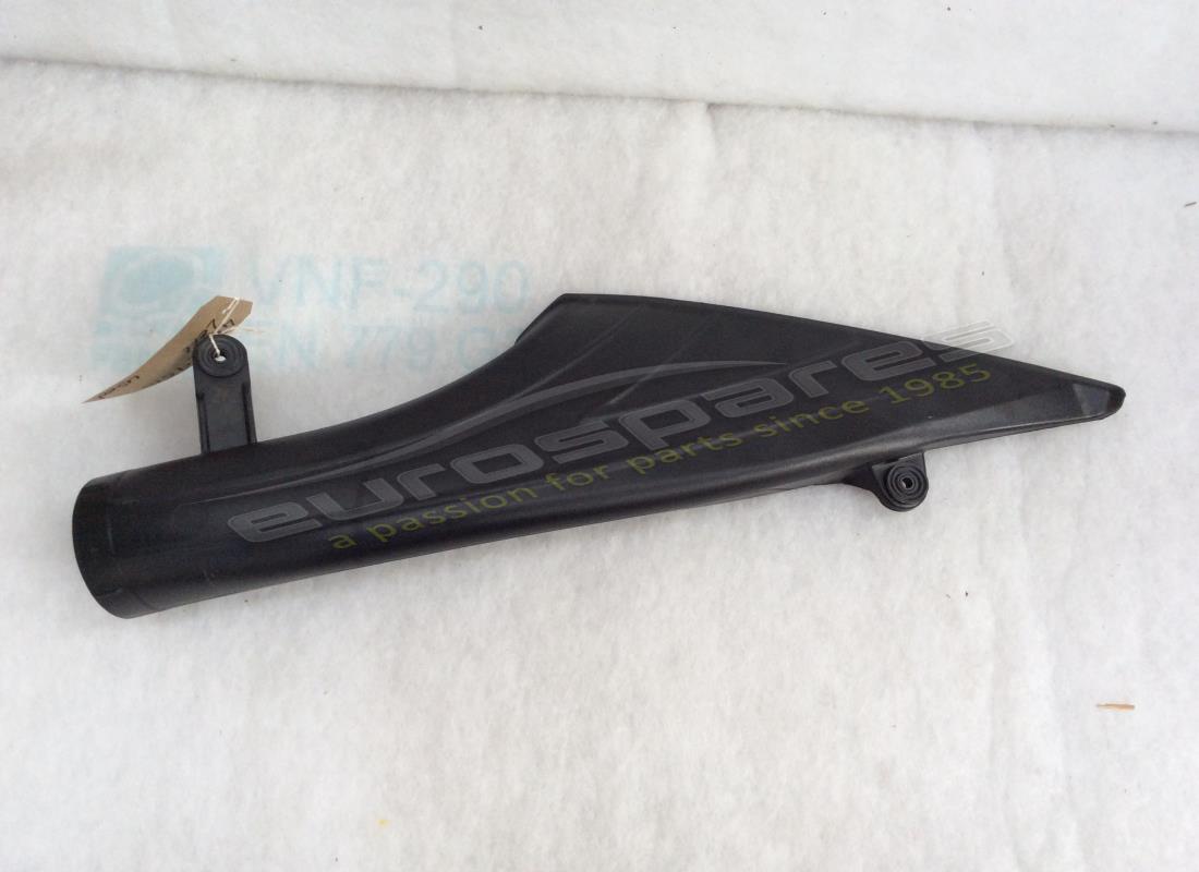 USADO Lamborghini INDUCCIÓN DE AIRE CRUDO . NÚMERO DE PARTE 4T0129510 (1)