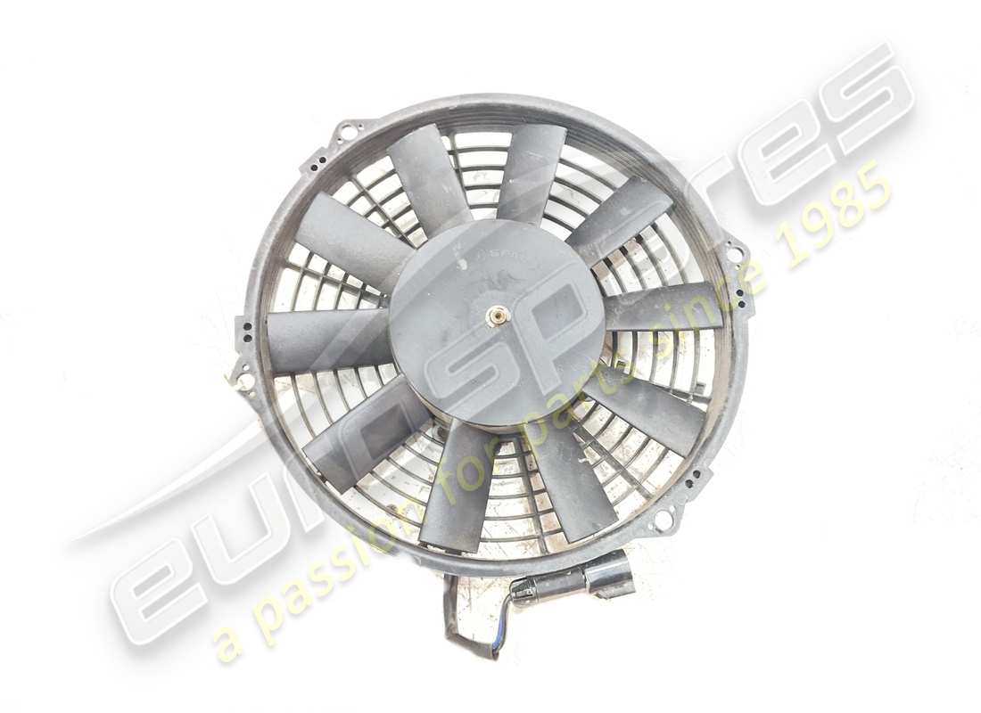 ELECTROVENTILADOR COMPLETO Ferrari USADO. NÚMERO DE PARTE 153431 (1)
