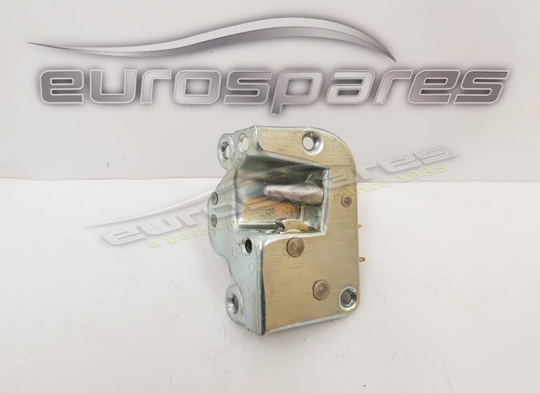 cerradura puerta izquierda lamborghini usada. número de parte 410837015 (1)